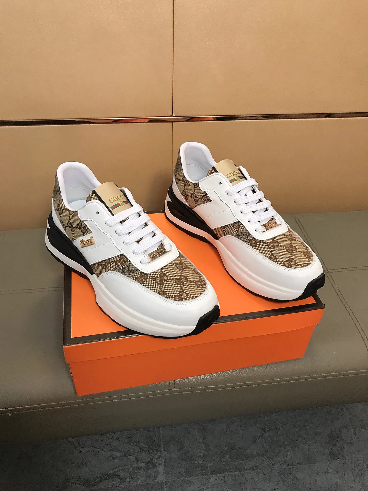 Ex-factory price 442 👟👟🆕🆕 (GUCCI) latest casual and fashionable men's shoes, hot style 💥 simple and elegant style, exclusive for trendy men, the upper is made of cowhide + brand printed fabric, sheepskin lining + foot pads, soft and comfortable outsole! 38-44.